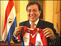 El presidente de Paraguay, Nicanor Duarte, augura que Paraguay jugará la final en el mundial de Alemania